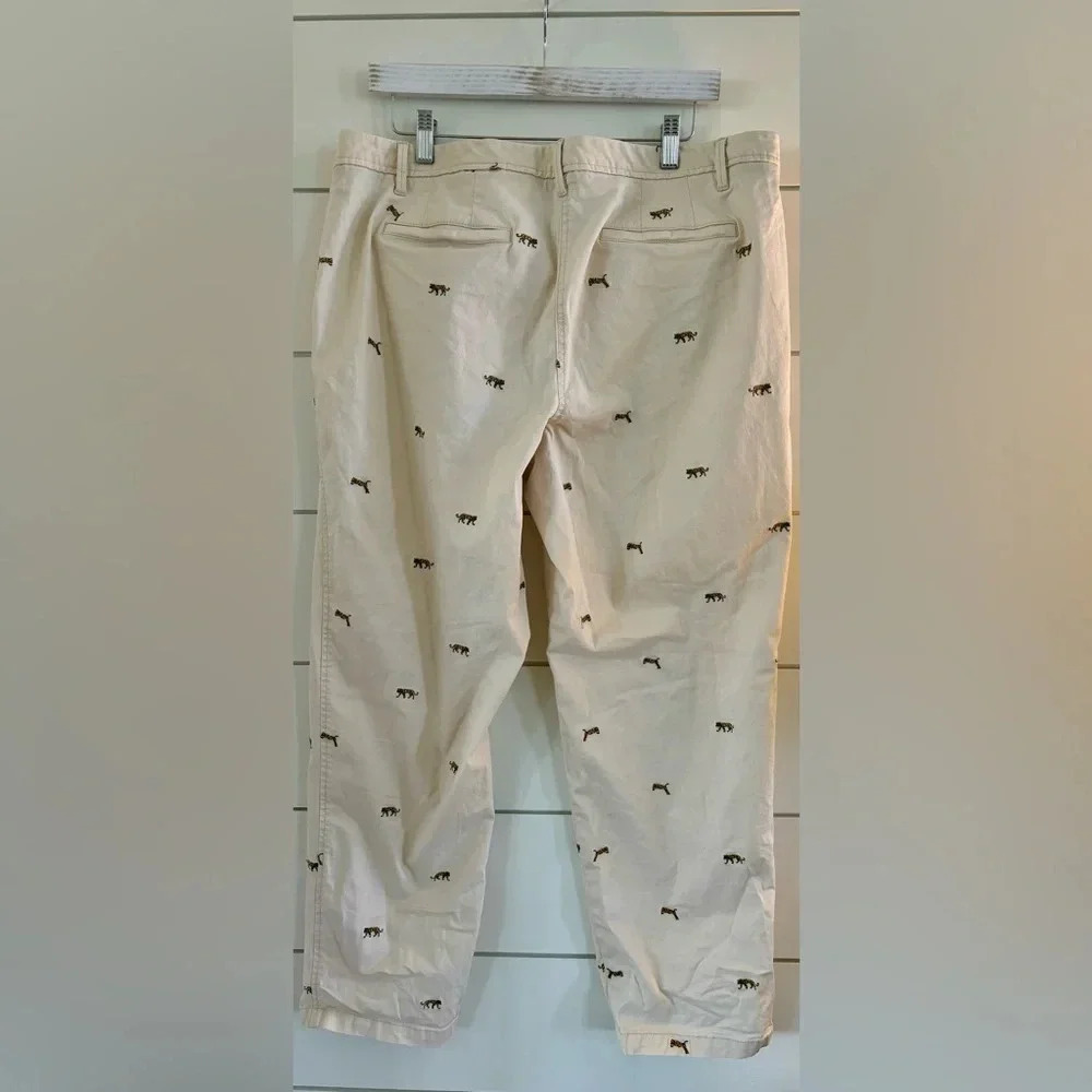 TALBOTS RELAXED CHINOS TIGER CRITTER - Picture 4 of 5